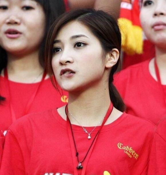 亚洲欧美中文日韩v在线观看